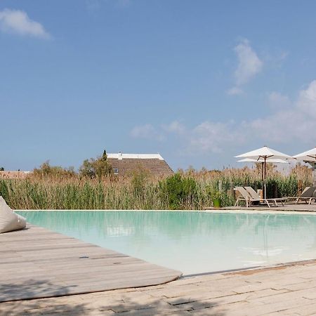 Hotel Restaurant Les Arnelles Saintes-Maries-de-la-Mer Ngoại thất bức ảnh