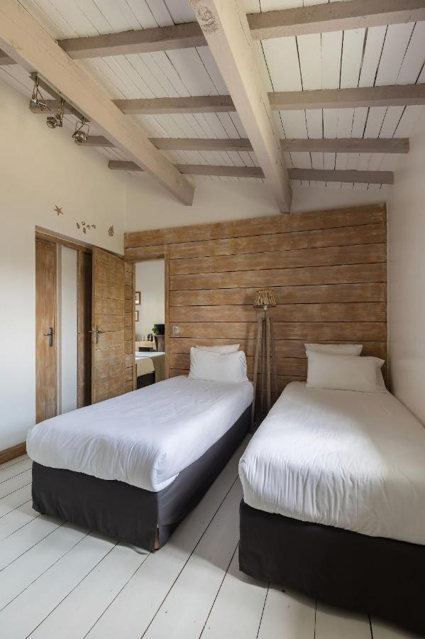 Hotel Restaurant Les Arnelles Saintes-Maries-de-la-Mer Ngoại thất bức ảnh