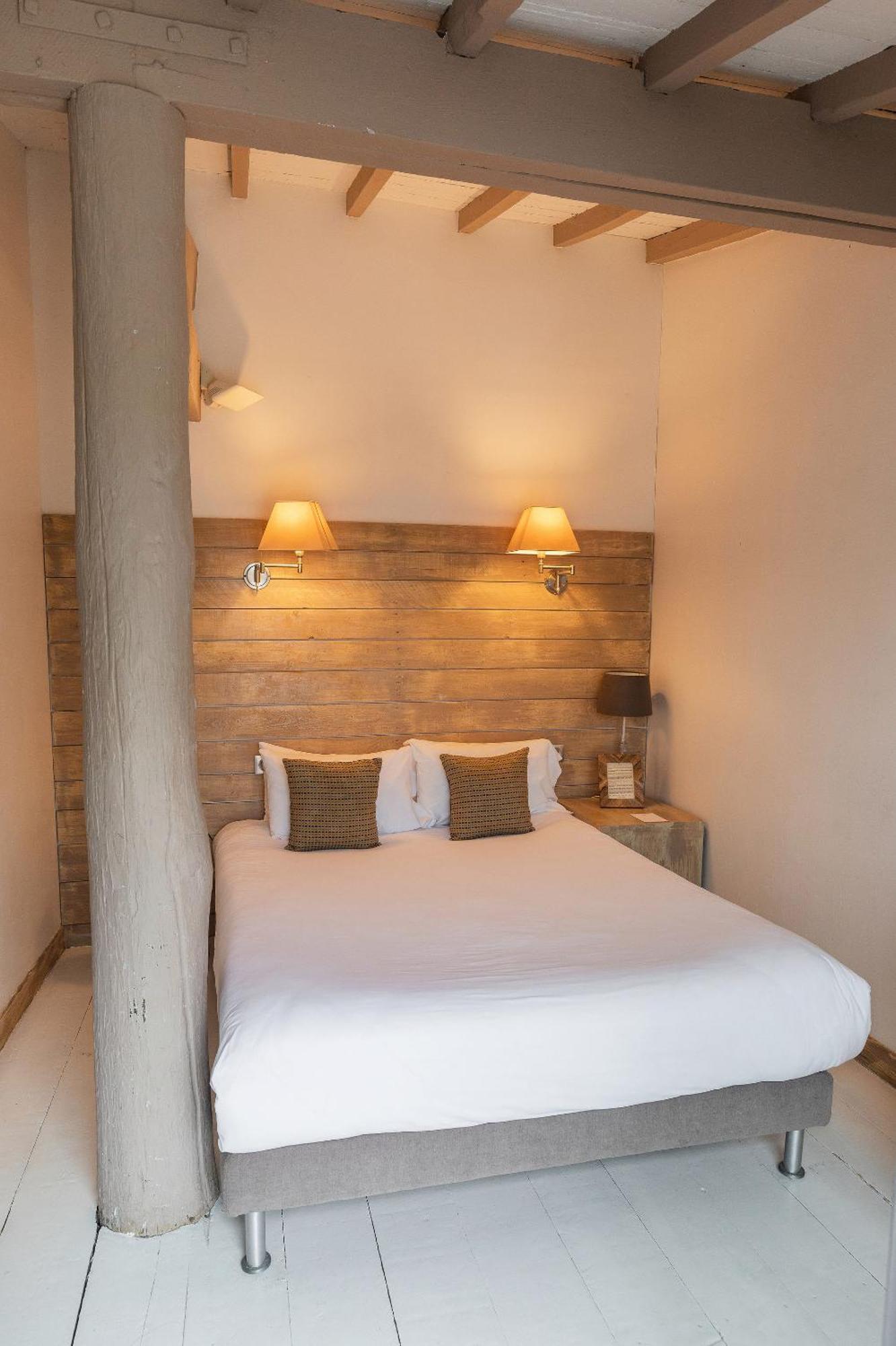 Hotel Restaurant Les Arnelles Saintes-Maries-de-la-Mer Ngoại thất bức ảnh