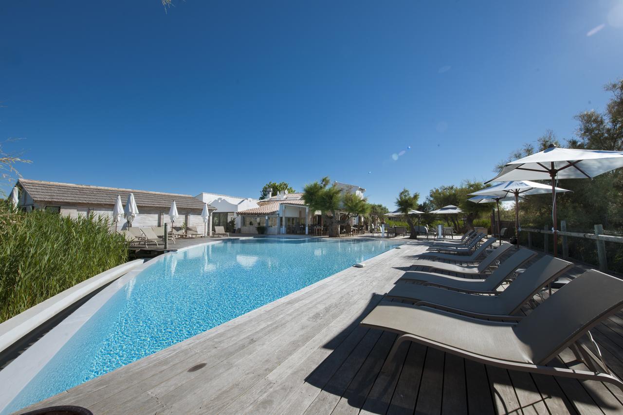 Hotel Restaurant Les Arnelles Saintes-Maries-de-la-Mer Ngoại thất bức ảnh